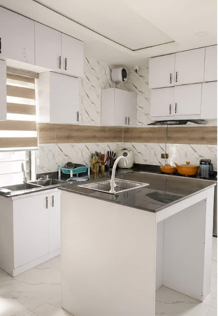 Emerald Accent 2-Bedrooms